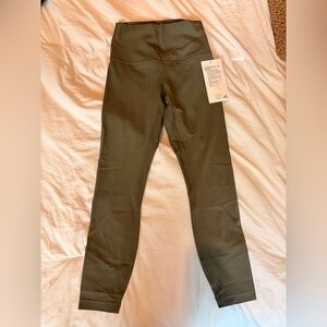 New Size 6, Green Lululemon Align HR Pant 25”Leggings